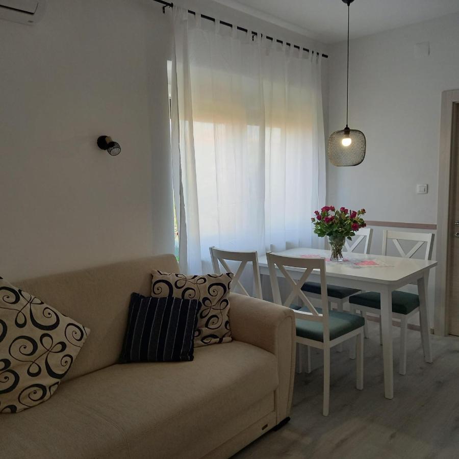 קרק Apartmani Pajalic מראה חיצוני תמונה