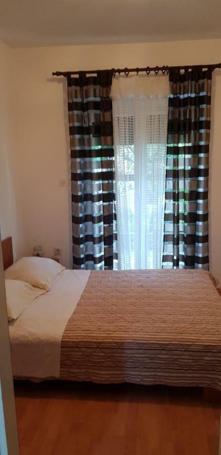 קרק Apartmani Pajalic מראה חיצוני תמונה