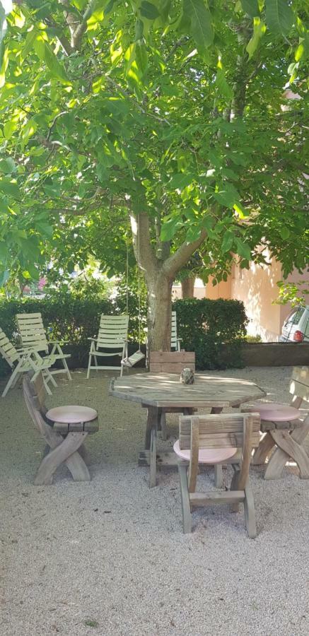 קרק Apartmani Pajalic מראה חיצוני תמונה